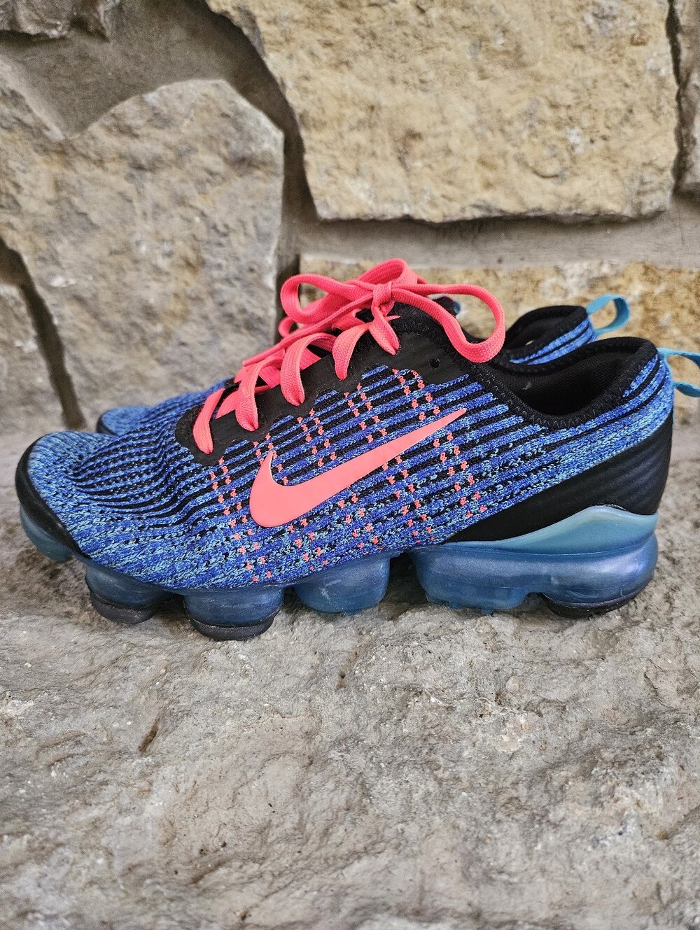 Nike Air VaporMax Flyknit Sneakers - Sz 7Y (Womens 8.5)